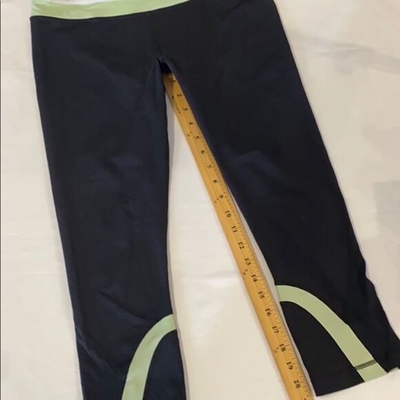Lululemon Run Inspire Crop II Black Mint White 6 - Picture 10 of 10